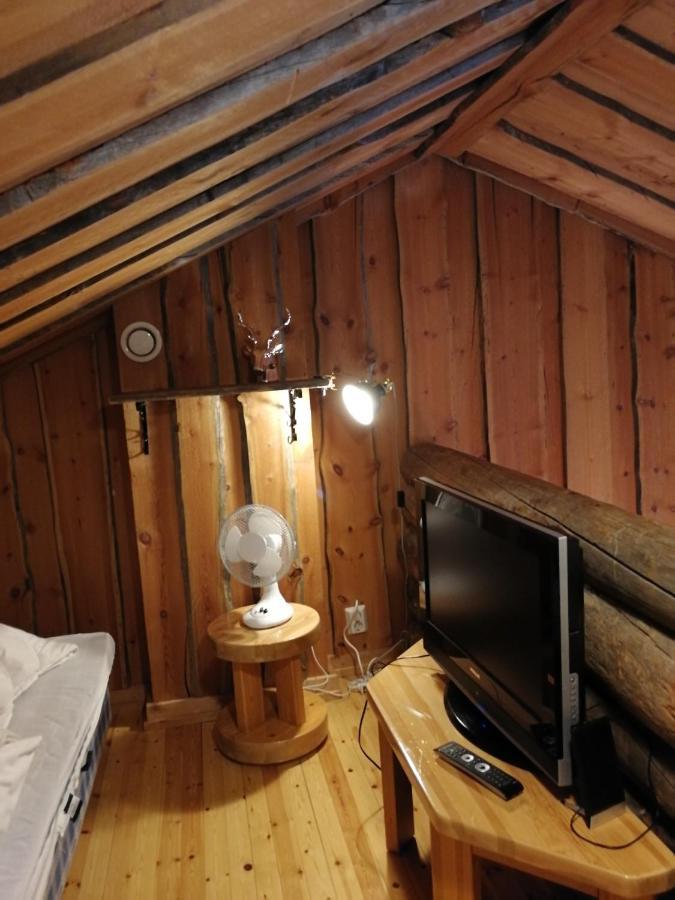 Chill Cave - Logwood Cottage 鲁卡 外观 照片